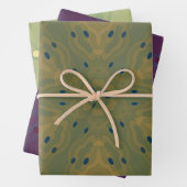 Paarse en groene kleurenpalet inpakpapier vel (In situ)