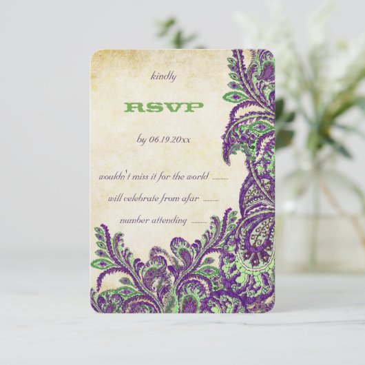 Paarse en groene  Peacock Paisley Wedding RSVP Kaartje (Staand voorkant)