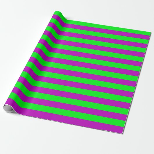 Paarse en groene strepen ontwerp cadeaupapier (Uitgerold)
