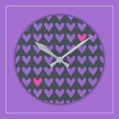 Paarse en hete roze harten met kleurrijke strepen ronde klok