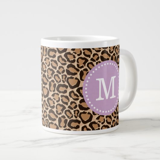 Paarse en Leopard Print Custom Monogram Grote Koffiekop (Voorkant rechts)