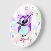 Paarse en lila babyuil illustratie grote klok (Hoek)