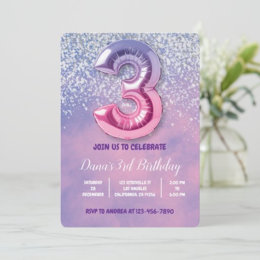 Paarse en roze 3e verjaardag ballon kaart (Staand voorkant)