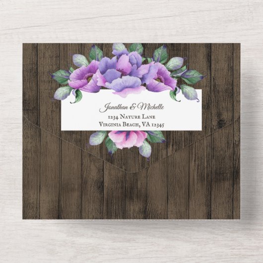 Paarse en roze bloemen op het Rustic Wood All In One Uitnodiging (Achterkant)
