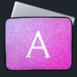 Paarse en roze glitter en spaarmonogram laptop sleeve<br><div class="desc">Paars en warm roze faux glitter en Sparkle Elegant Monogram Hoesje. Dit hoesje kan worden aangepast om uw initiaal en voornaam te omvatten.</div>