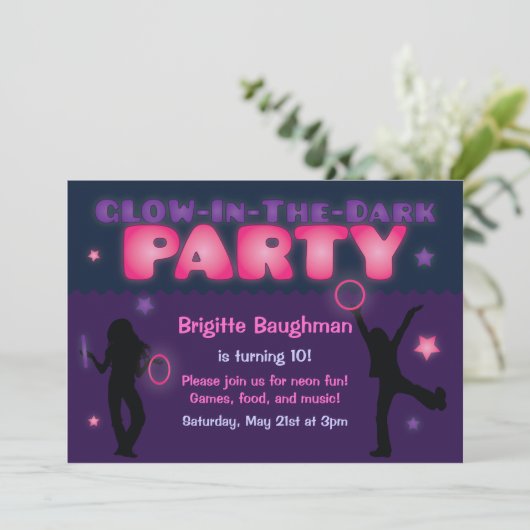 Paarse en roze gloed in de uitnodiging van de Donk (Staand voorkant)