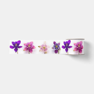 Paarse en roze orchideeën op White Ribbon Grosgrain Lint