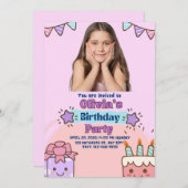 Paarse en roze speelse verjaardagsfeestje voor kin kaart (Voorkant / Achterkant)