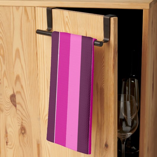 Paarse en roze strepen theedoek (Derde Gevouwen)