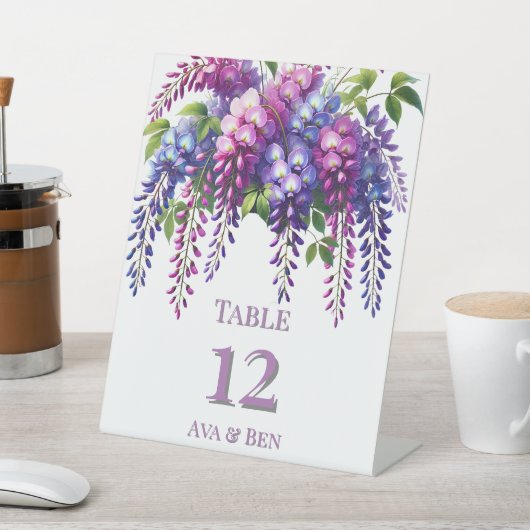 Paarse en Roze Wisteria Trouwtafel Nummer Reclamebord Met Voetstuk (Insitu)