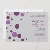 Paarse en Silver Polka Dot Wedding Uitnodiging (Voorkant)