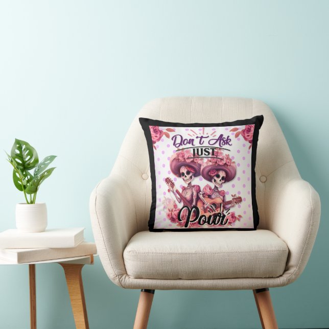 Paarse en  Sugar Skull Sierkussen (Stoel)