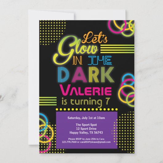 Paarse en warme roze gloed in het donker kaart (Voorkant)