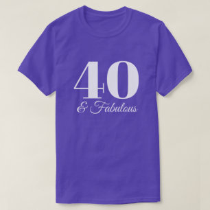 Paarse en witte 40 & Fabulous Typografie T-shirt