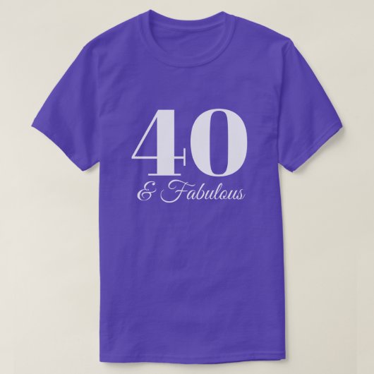 Paarse en witte 40 & Fabulous Typografie T-shirt (Design voorkant)