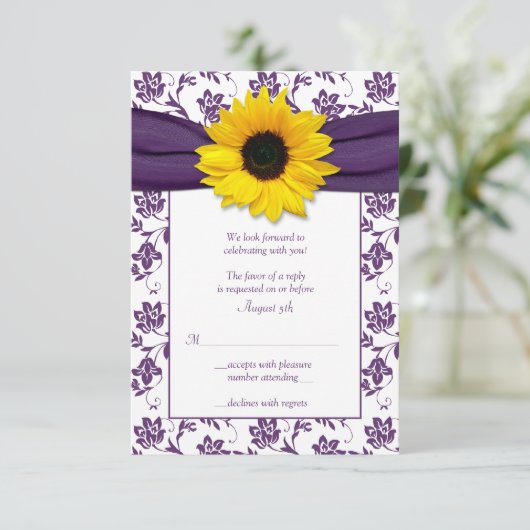 Paarse en witte bloemendamast bruiloft antwoord Ka (Staand voorkant)