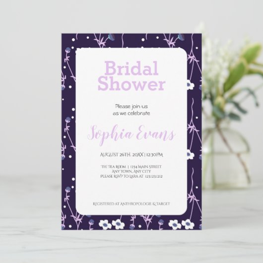 Paarse en Witte Bloemengrens Wit Vrijgezellenfeest Kaart (Staand voorkant)