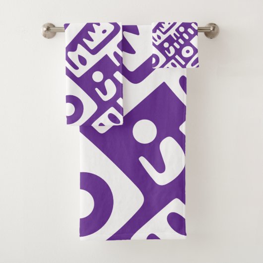 paarse en witte doodles 2 van 4 bad handdoek (Insitu)