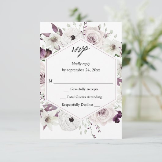 Paarse en witte flora geen maaltijd RSVP VER (Staand voorkant)