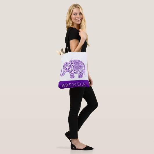 Paarse en witte Floral Paisley Elephant Canvas tas (Op model)