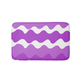 Paarse en witte horizontale golvenpatroon badmat