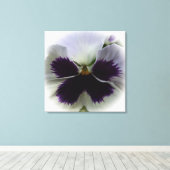 Paarse en witte paniek canvas afdruk (Insitu (Houten vloer))