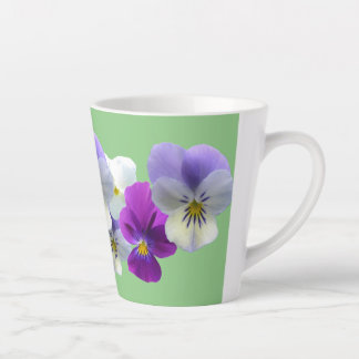 Paarse en witte Pansies Lichte groene latte Mok