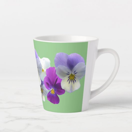 Paarse en witte Pansies Lichte groene latte Mok (Rechts)