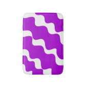 Paarse en witte schuine golven patroon badmat (Voorkant Verticaal)