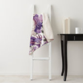 Paarse en witte tekeningen en Rozen Sherpa Deken (In situ)