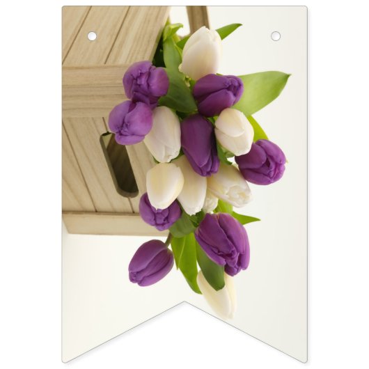 Paarse en witte Tulpen die een Bunting Party Banne Vlaggetjes (Tweede vlag)
