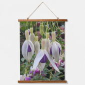 Paarse en witte zwevende Fuchsia Floral Hangend Wandkleed (Voorkant)