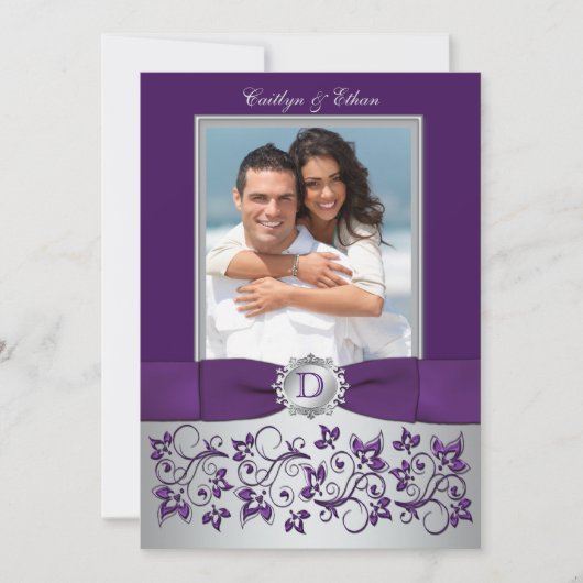Paarse en zilveren bloemfoto bruiloft uitnodiging (Voorkant)