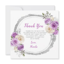 Paarse en zilveren sierlijke bloemen verjaardag