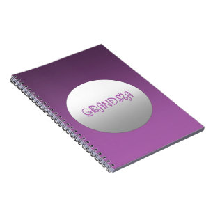 Paarse en zilvergrootma notitieboek
