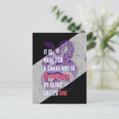 Paarse en zwarte beledigde slangen sarcastisch cit briefkaart (Staand voorkant)