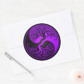 Paarse en zwarte levensboom Yin Yang Ronde Sticker (Envelop)