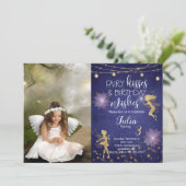 Paarse feeërieke verjaardagsuitnodiging kaart (Staand voorkant)