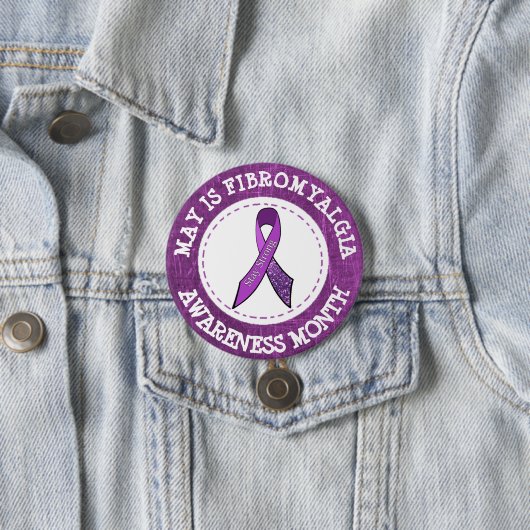 Paarse fibromyalgie Bewustheid Maand Ribbon Button (In situ)