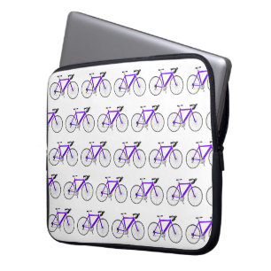 Paarse fiets op wit laptop sleeve