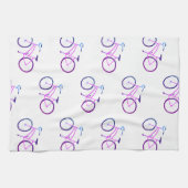 Paarse fietsen trekken keukenhanddoek rond (Horizontaal)
