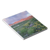 Paarse Fleabaan (erigeron peregrinus) en geel Notitieblok (Schuin)