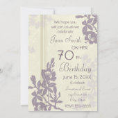 Paarse Floral 70e verjaardag van de uitnodigingska Kaart (Achterkant)