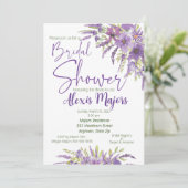Paarse Floral Bridal Shower-uitnodiging Kaart (Staand voorkant)