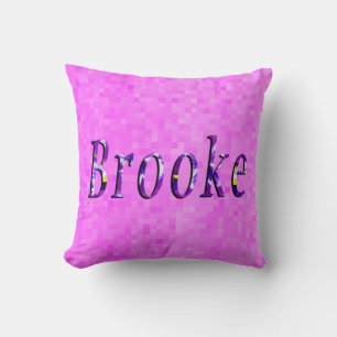Paarse Floral Brooke Name Logo Kussen
