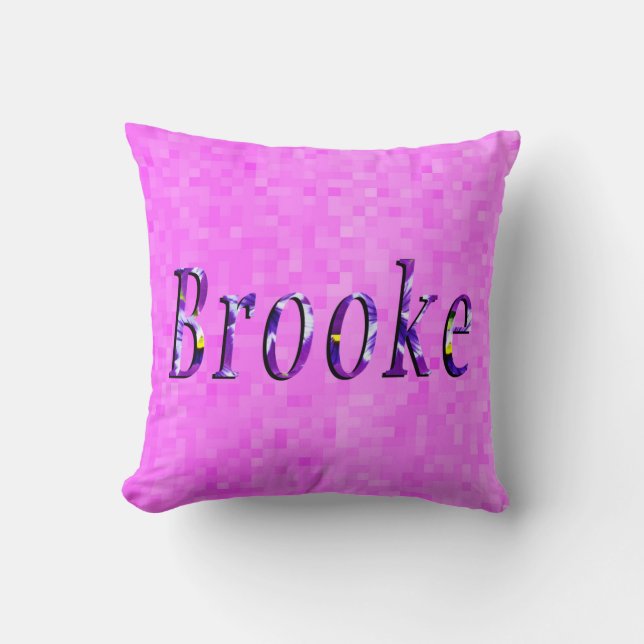 Paarse Floral Brooke Name Logo Kussen (Voorkant)