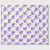 Paarse Floral Cream Birthday Wrapping Paper Cadeaupapier (Vlak)
