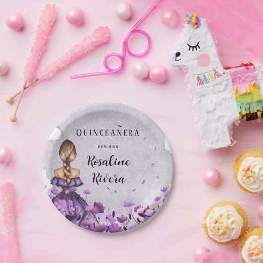 Paarse Floral Girl Quinceanera Birthday Papieren Bordje (Feest)
