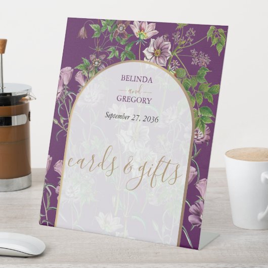 Paarse Floral Gold Arch Weddenschappen Reclamebord Met Voetstuk (Insitu)