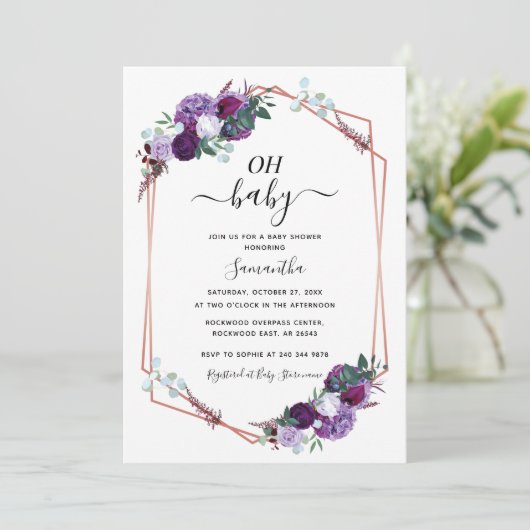 Paarse Floral Greenery Script Baby shower Kaart (Staand voorkant)